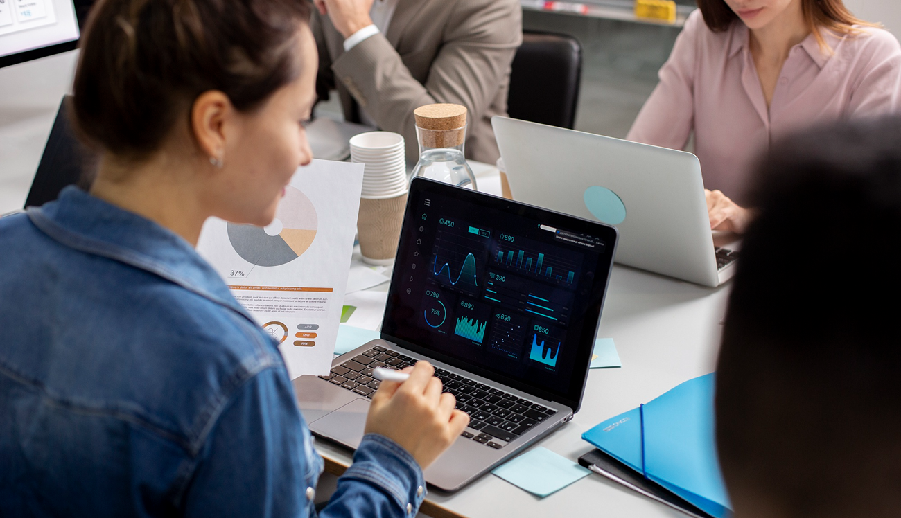 How Industries Are Using Conversational Analytics